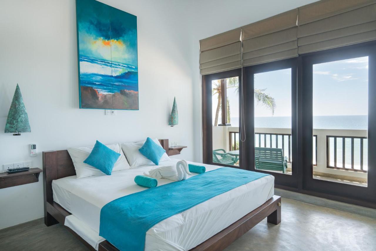 At Ease Beach Hotel Hikkaduwa Extérieur photo